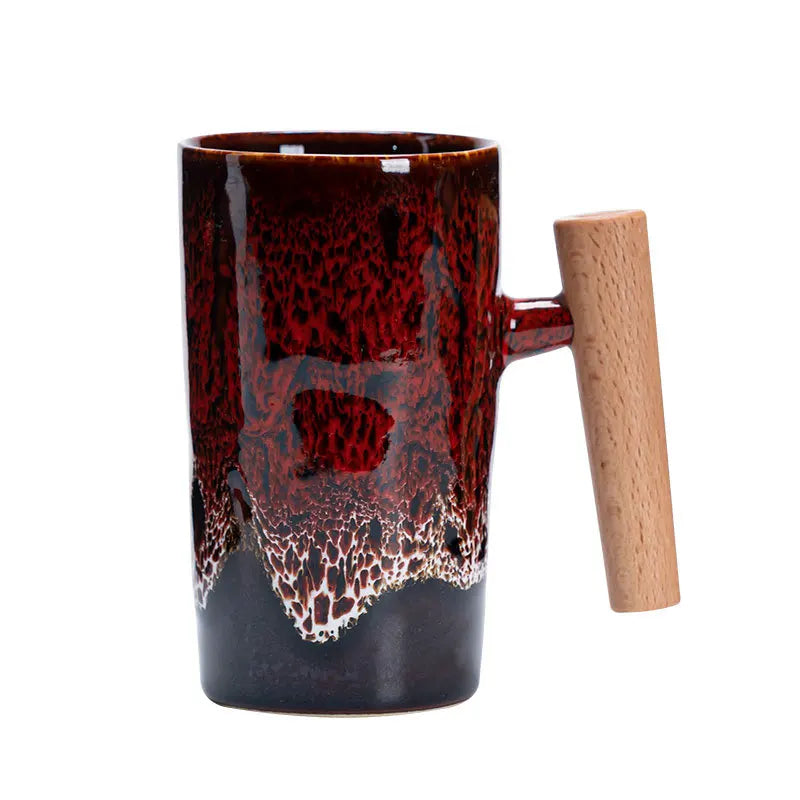 Becher mit Holzgriff